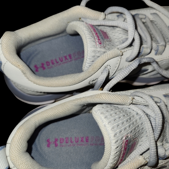 Under Armour Charged Assert Size 7 - Picture 5 of 9